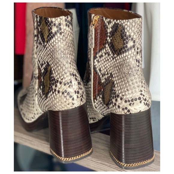 Tory Burch • Snakeskin Boots • Size 8.5 - Picture 3 of 5